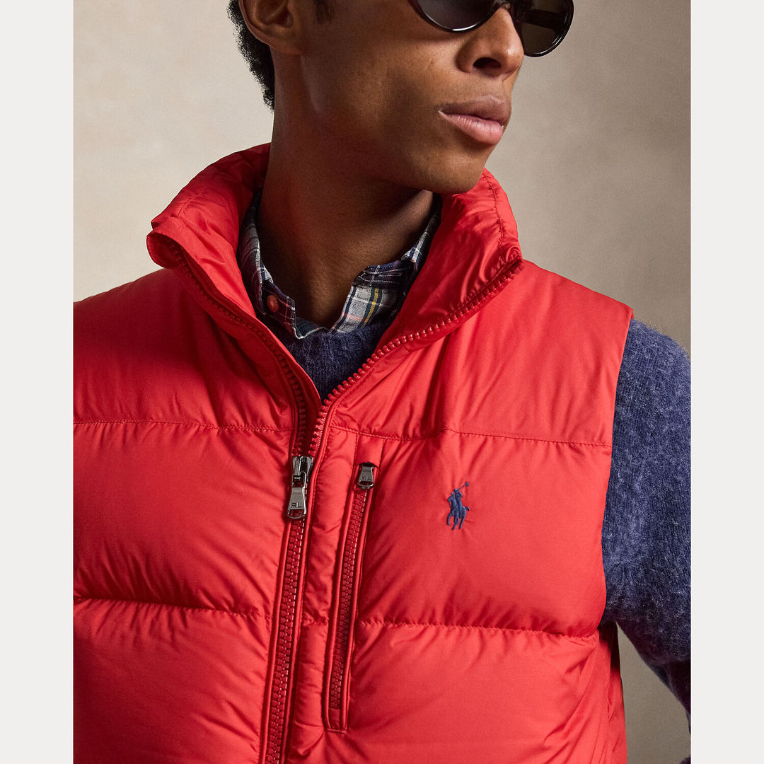 POLO Ralph Lauren Gorham Donsbodywarmer – Rood-100% polyester <br />Voering: 100% nylon <br />Vulling: 75% eendendons, 25