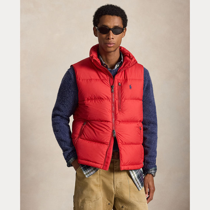 POLO Ralph Lauren Gorham Donsbodywarmer – Rood-100% polyester <br />Voering: 100% nylon <br />Vulling: 75% eendendons, 25