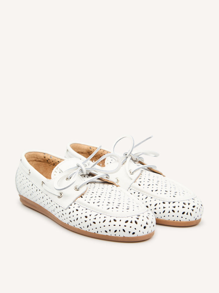 Posa Boat Loafer Perforated – Off White-DAMES SCHOENEN-Wit
