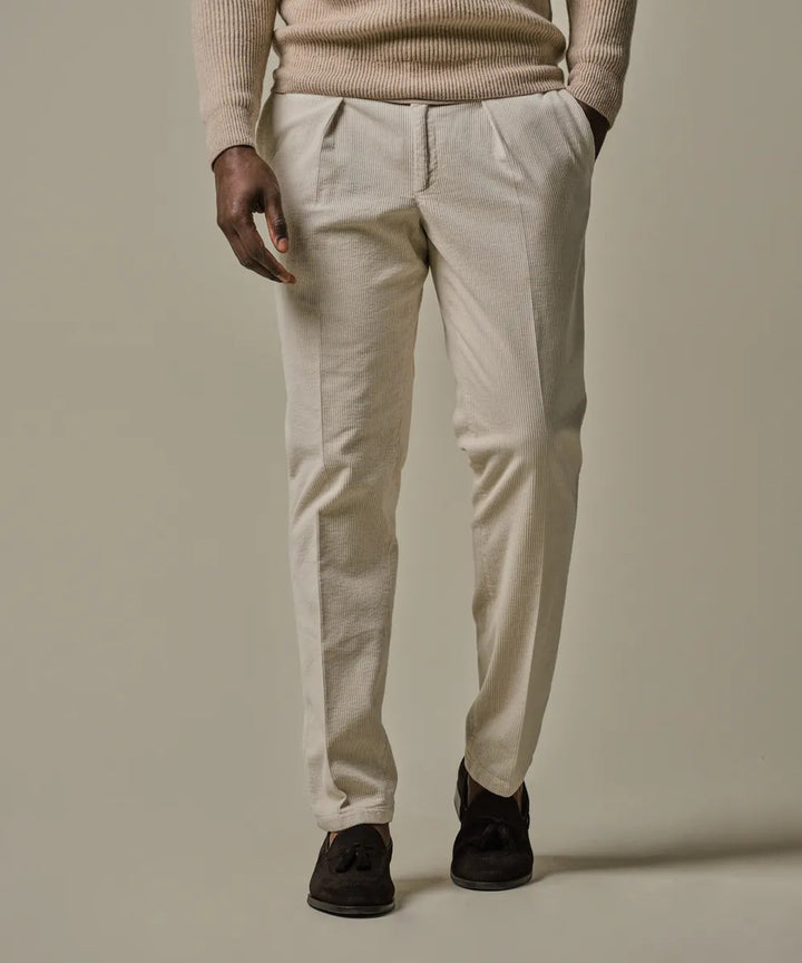 Profuomo Relaxed Fit Corduroy Chino – Room-99% cotton, 1% elastan-HEREN BROEKEN-Room