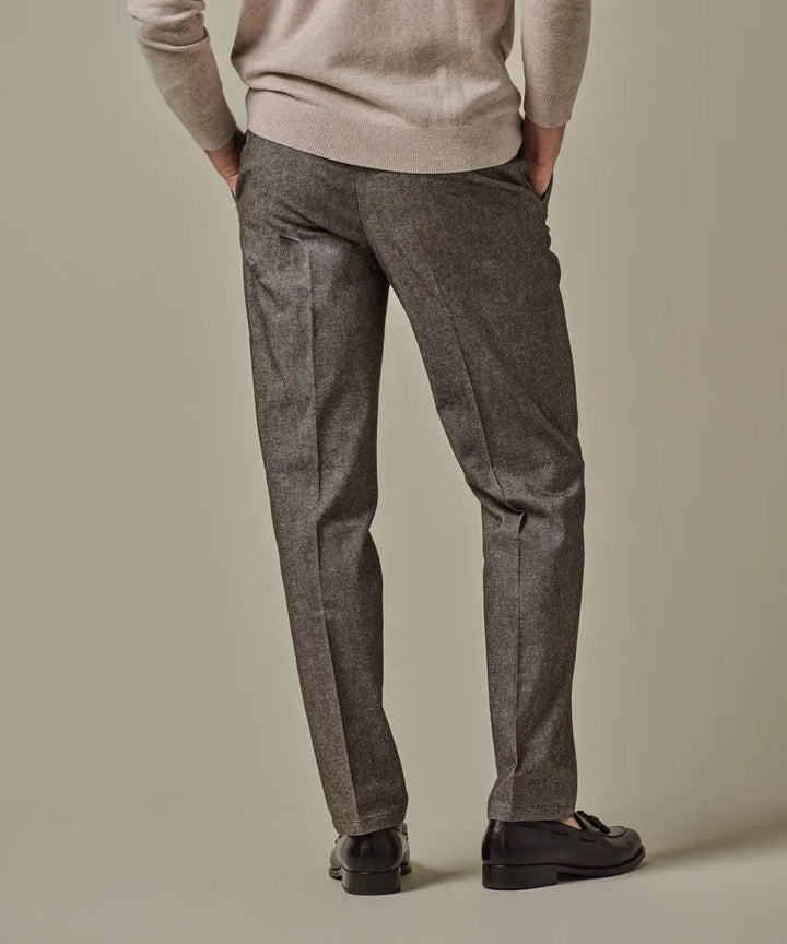 Profuomo Relaxed Fit Flannel Chino – Bruin-46% cotton, 33% polyester, 18% viscose, 3% elastaan-HEREN BROEKEN-Bruin