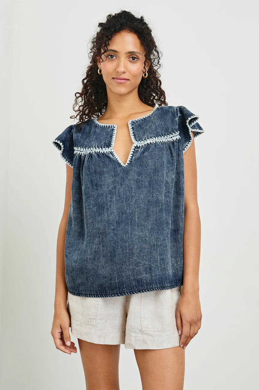 Rails Tafia Top – Denimlook-75% tencel, 25% rayon-DAMES TOPS & BLOUSES-Blauw