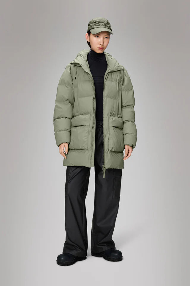 Rains Alta Long Puffer Cargo – Groen-100% polyester-HEREN JASSEN & JACKS-Groen
