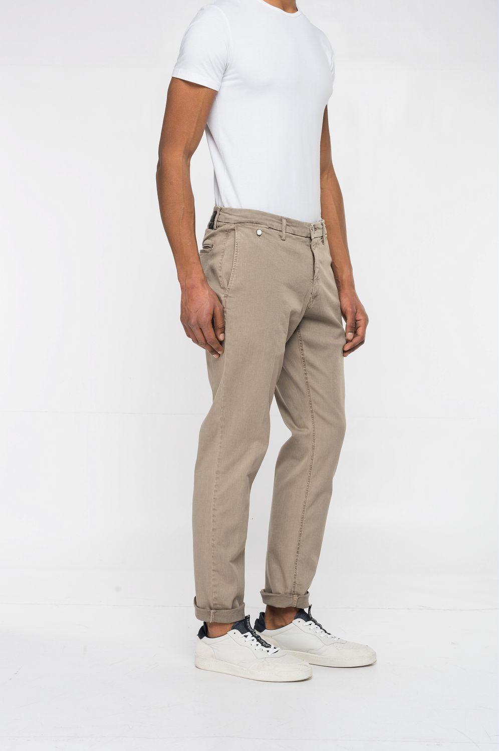 Replay chino BENNI-91% katoen, 6% elastomultiester, 3% elasthaan-HEREN BROEKEN-Beige