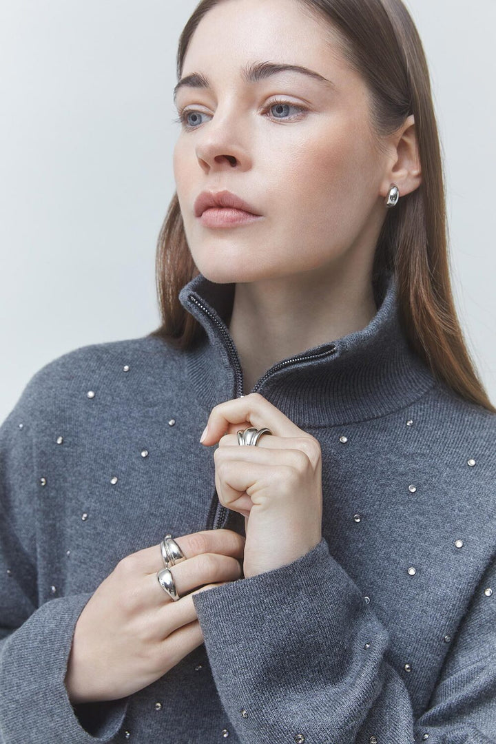 Suncoo Pristo Trui met Strass – Antraciet-55% polyamide, 20% polyester, 16% acryl, 9% wol-DAMES TRUIEN & VESTEN-Antraciet