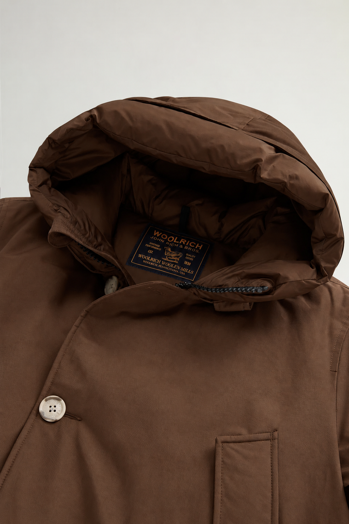 Woolrich Arctic Parka – Bruin-60% katoen, 40% polyamide<br />Voering: 100% polyester-HEREN JASSEN & JACKS-Bruin