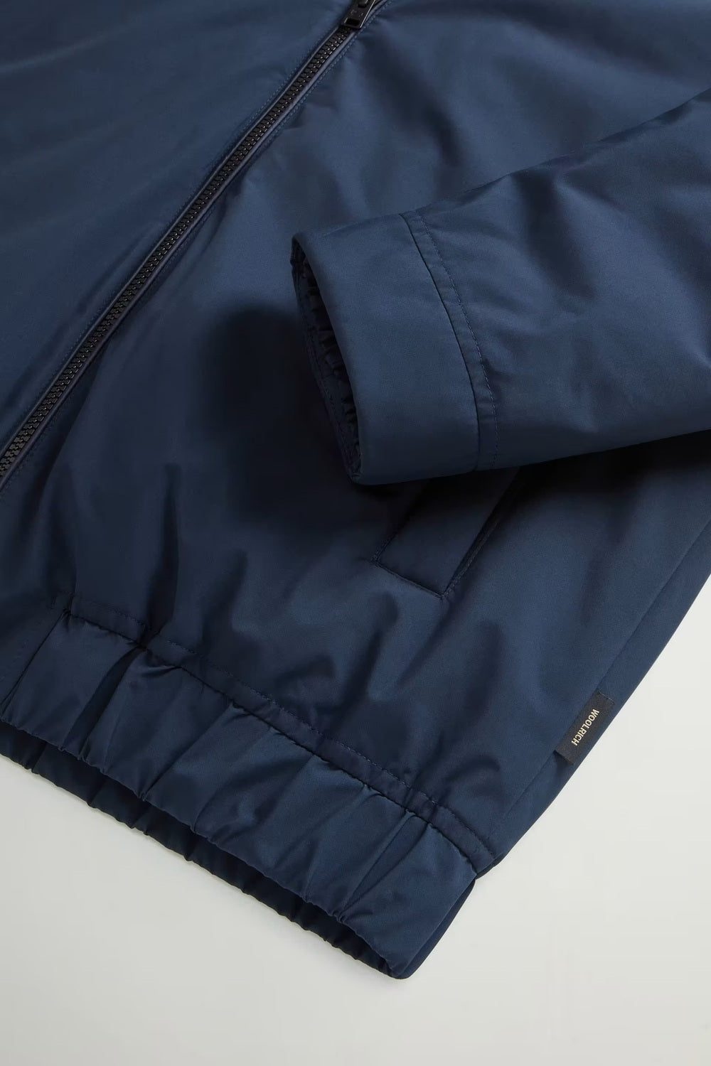 Woolrich Cloud Lewis Bomber – Blauw-100% polyester<br />Voering: 100% polyamide-HEREN JASSEN & JACKS-Blauw