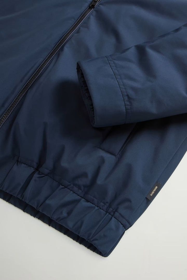 Woolrich Cloud Lewis Bomber – Blauw-100% polyester<br />Voering: 100% polyamide-HEREN JASSEN & JACKS-Blauw