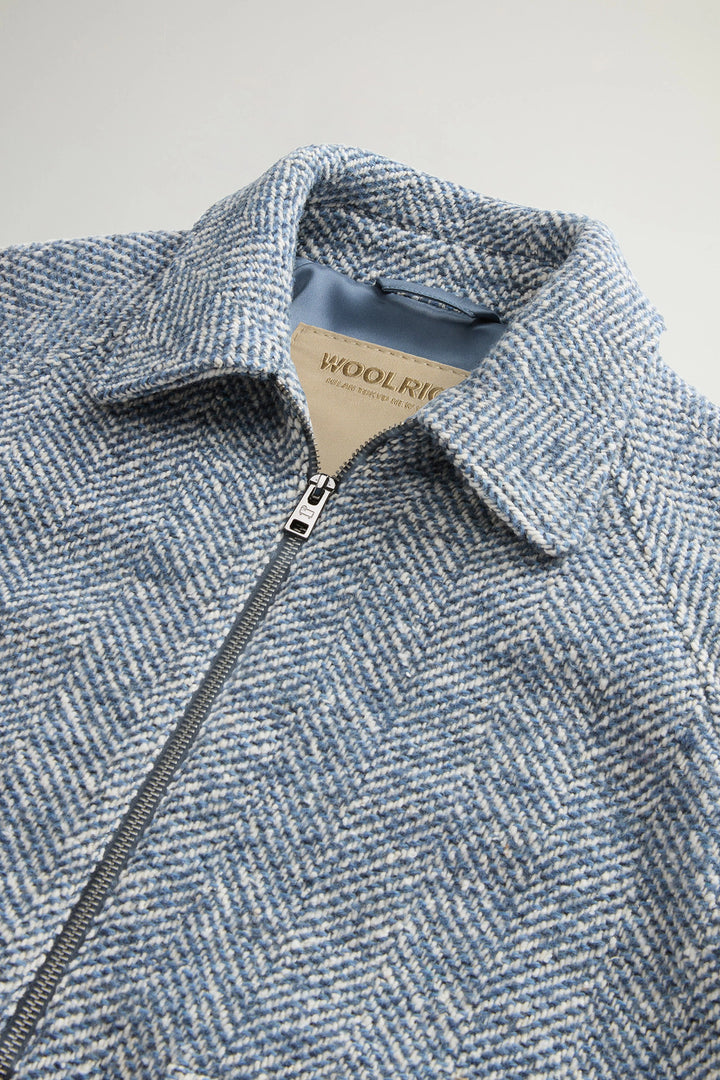 Woolrich overhemdjack van wolmix-Buitenste: 33% Acryl, 30% Wol, 25% Polyester, 7% Katoen, 5% Zijde<br /><br />Binnen: 67%
