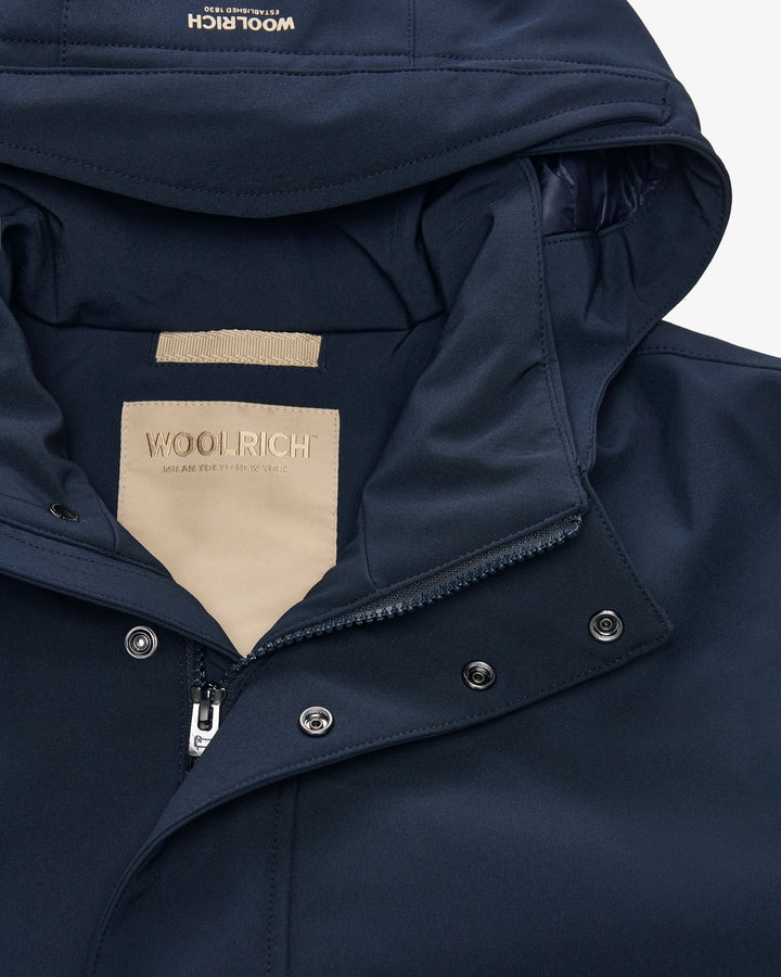 Woolrich Soft Shell Barrow Mac – Blauw-94% polyester, 6% elastaan-HEREN JASSEN & JACKS-Blauw