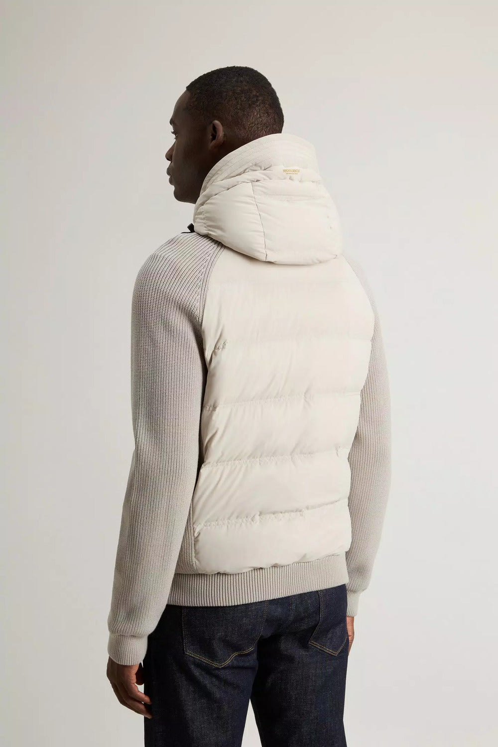 Woolrich Sportief Jack – Grijs-86% polyamide, 14% elastaan-HEREN JASSEN & JACKS-Grijs